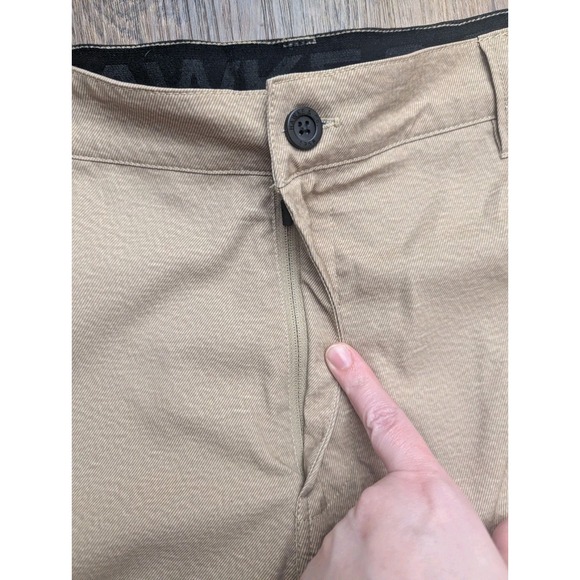 Hawke & Co Shorts Mens 36 Tan Hybrid Performance Tech Golf Outdoors Chino Zipper - Picture 5 of 12
